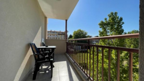 Private studio in Summer Breeze 317